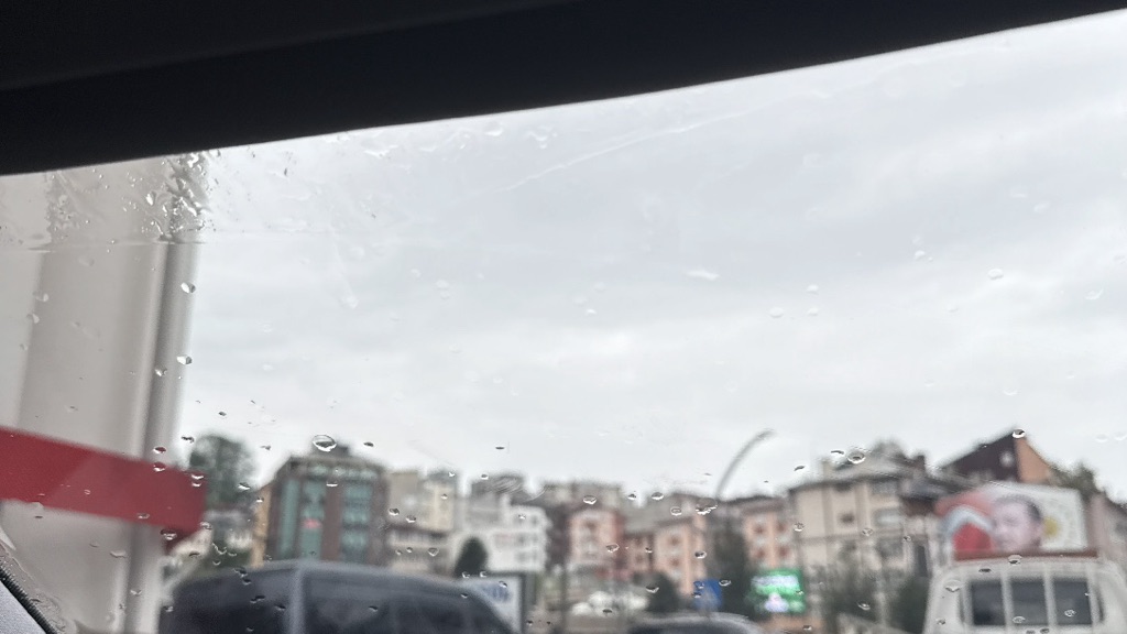 Yağmur yağarken güzel bir şehir. Yani hep 😀