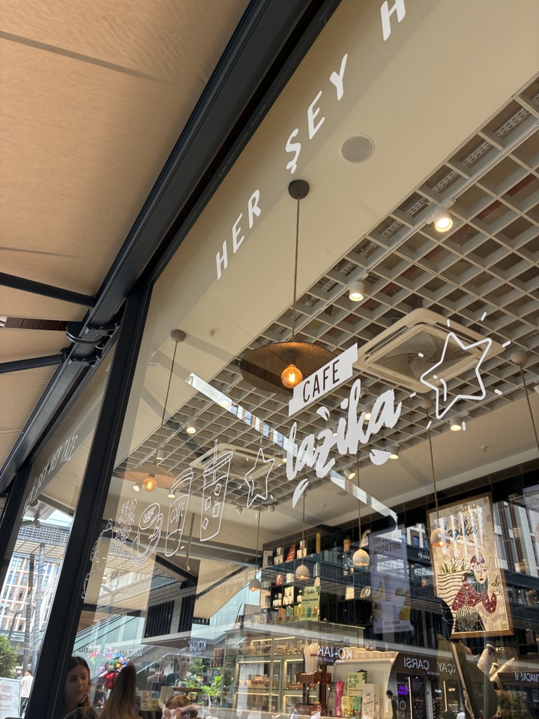 Cafe Lazika